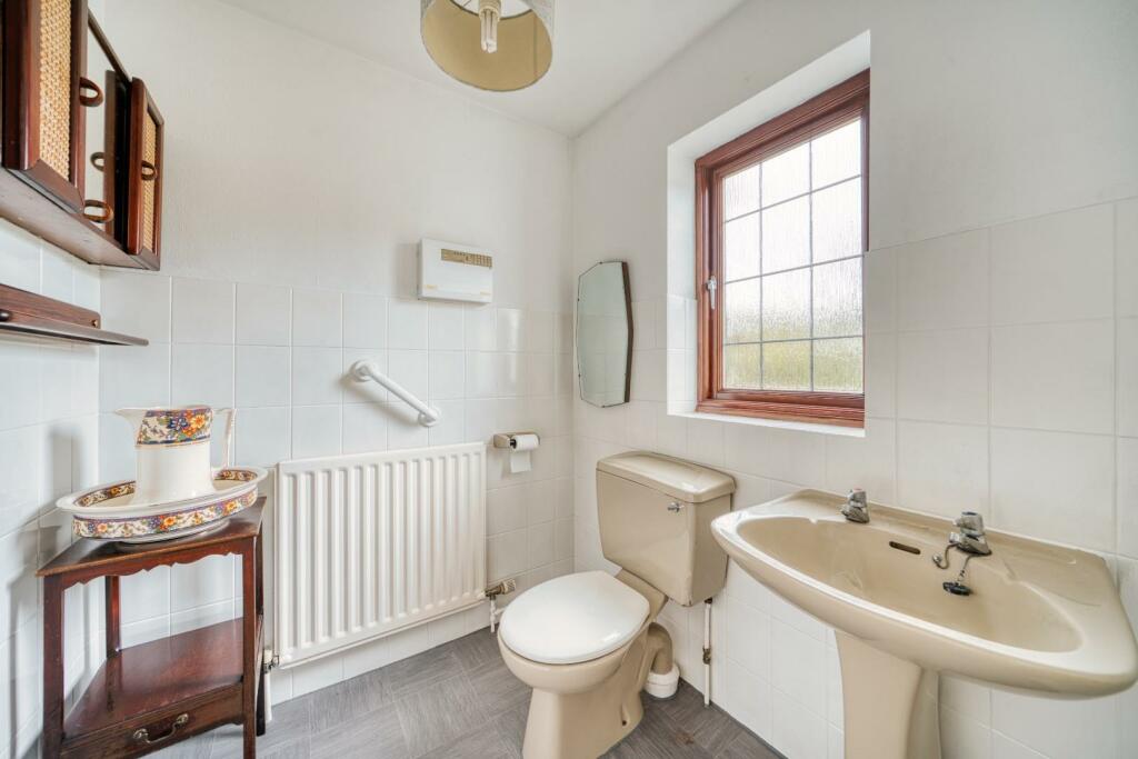 Additional image 15 of Charming cottage situated within 1/3 of an acre on the fringes of Claverham