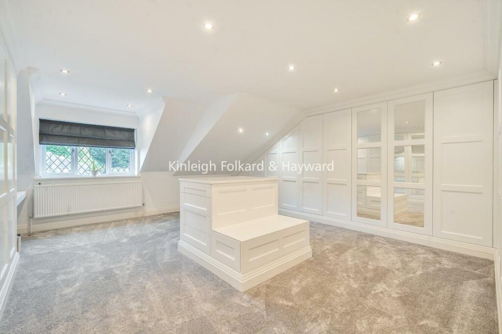 Additional image 12 of Elmstead Lane, Chislehurst