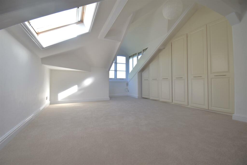Additional image 13 of Spacious Apartment In Handsome Victorian House Just Off Downs