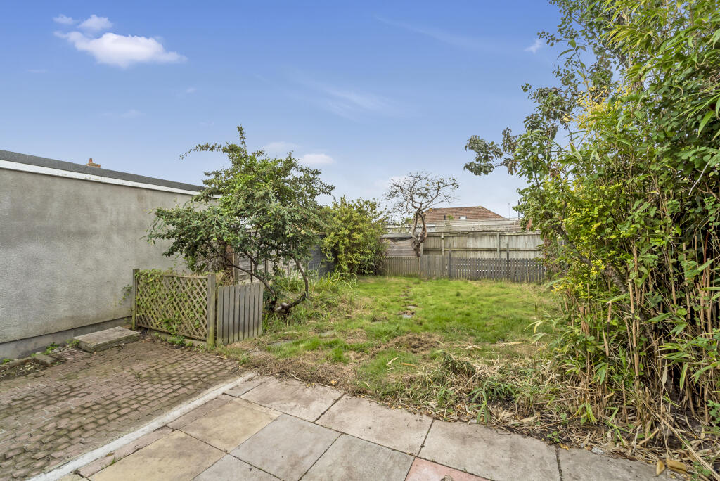 Additional image 17 of Saville Crescent, BS22