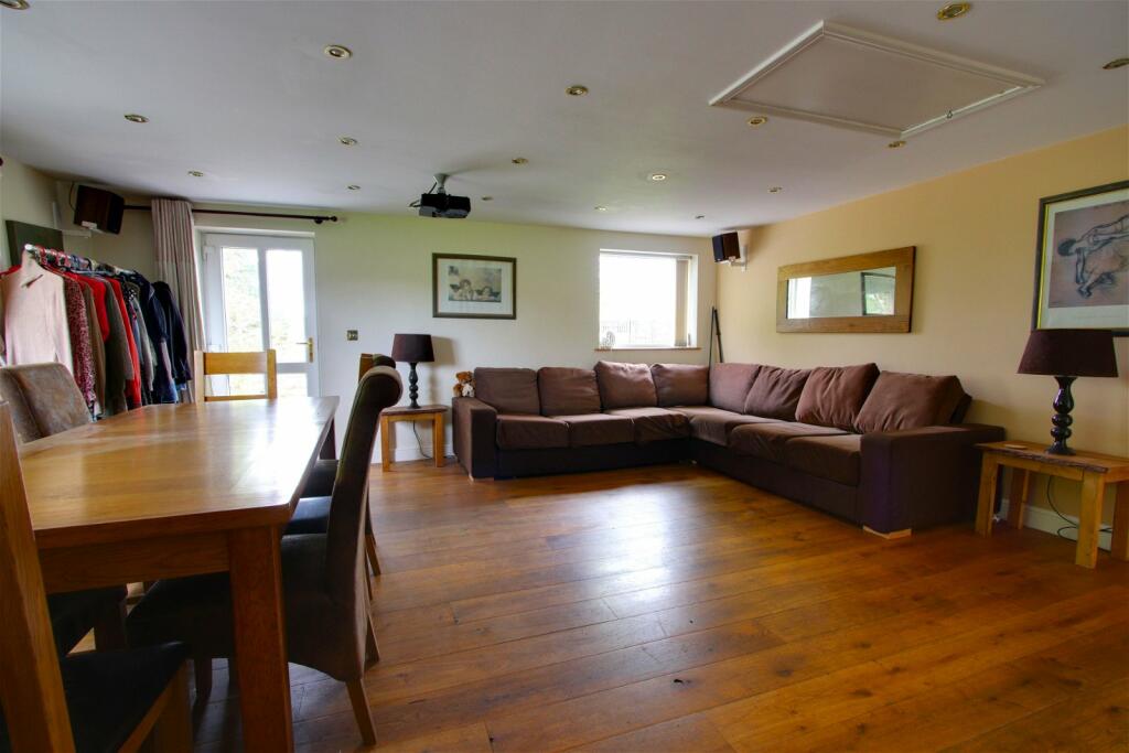 Additional image 16 of Oakley, Station Approach, Pensford, Bristol, BS39 4AE