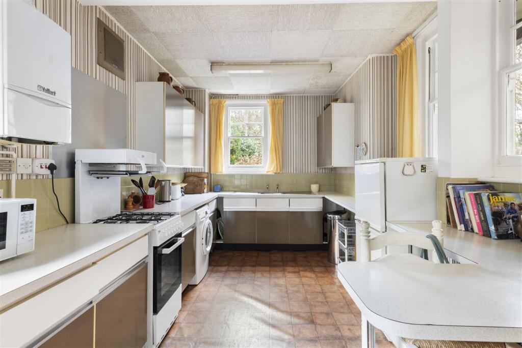 Additional image 8 of Lancaster Street, Lewes