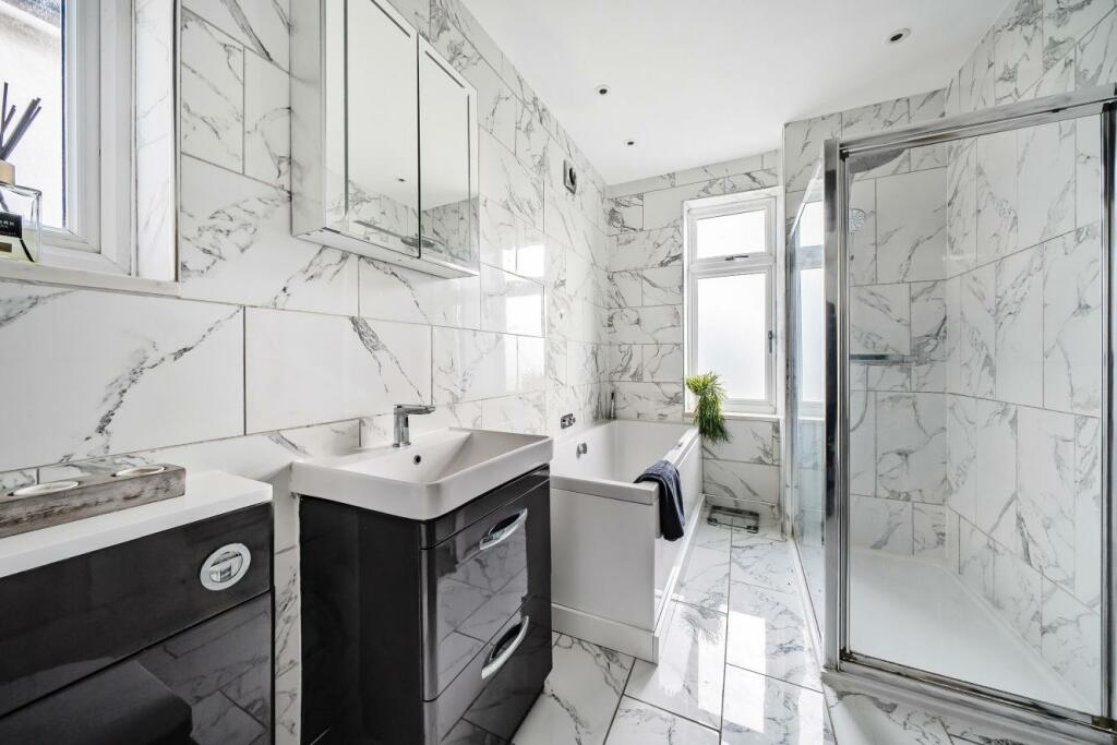 Additional image 10 of Bromley Road, Beckenham