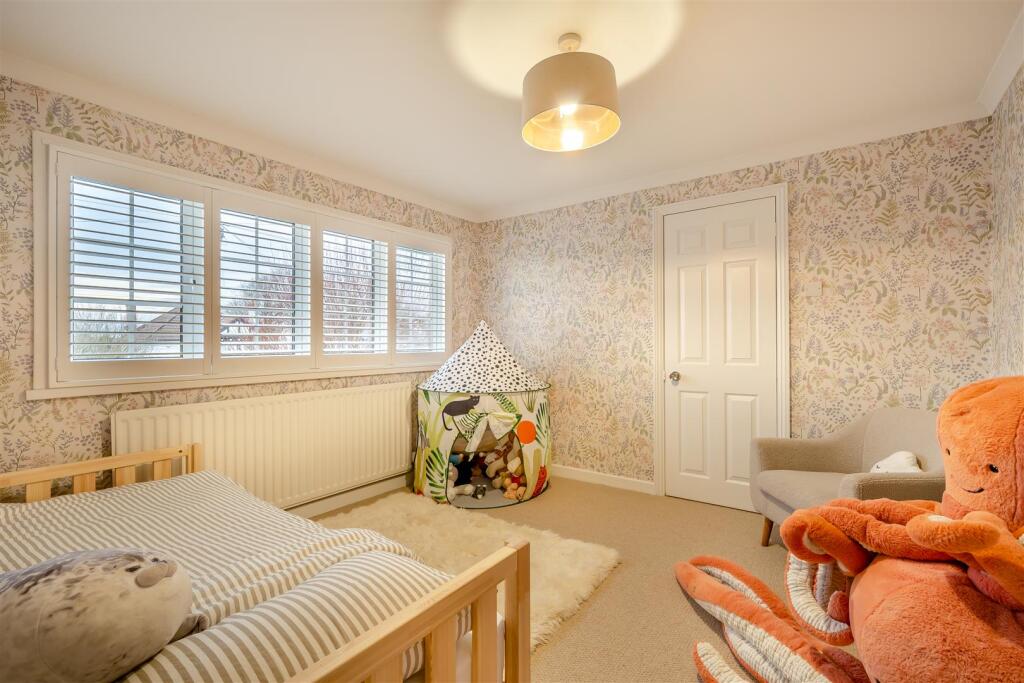 Additional image 16 of Stunning family living in the heart of Upper Clevedon