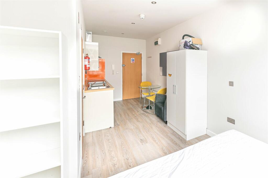 Additional image 2 of Crown House, 37-41 Prince Street, City Centre, Bristol, BS1