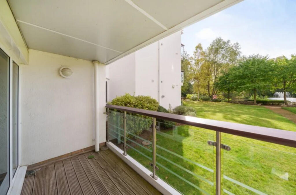 Additional image 12 of Creswell Drive, Beckenham, BR3