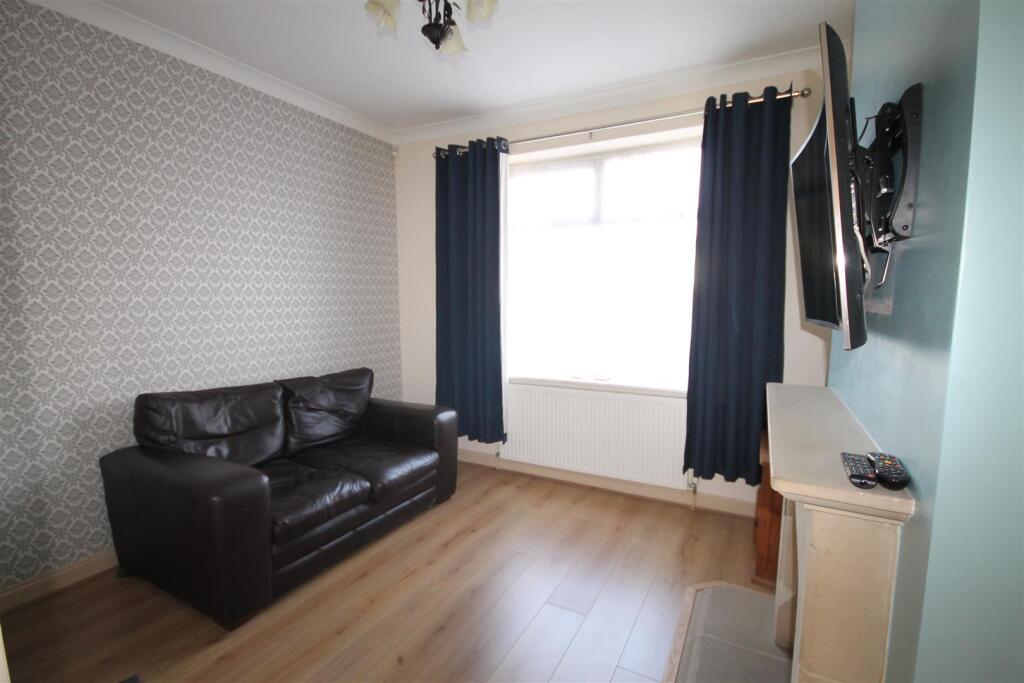 Additional image 12 of 3 Leicester SquareSoundwellBristol