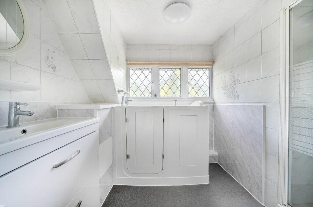 Additional image 18 of Ninhams Wood, Keston Park, BR6