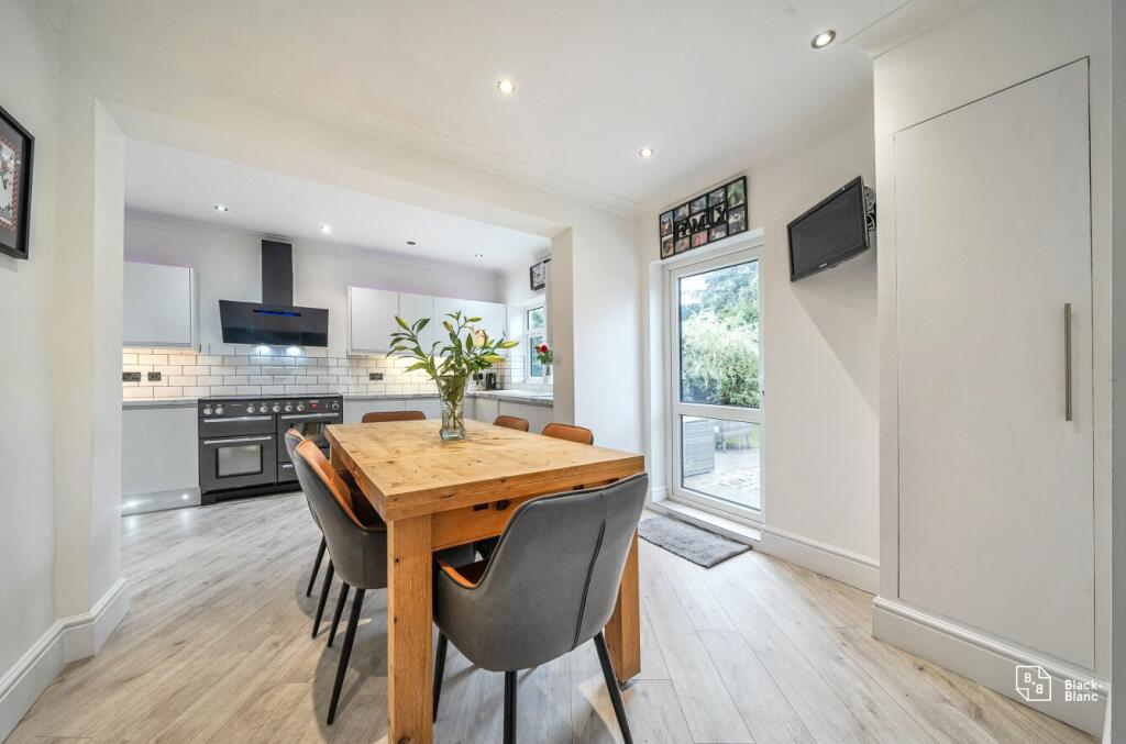 Additional image 8 of Hawkhurst Way, West Wickham, BR4