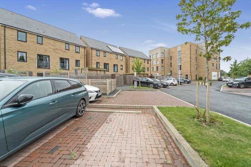 Additional image 17 of Bowen Road, Locking Parklands - FAB TOWN HOUSE
