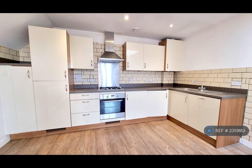 Additional image 9 of Wells View Drive, Bromley, BR2