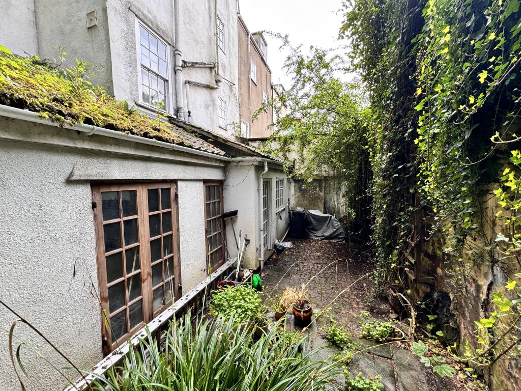 Additional image 13 of 16 Freeland Place, Hotwells, Bristol BS8 4NP