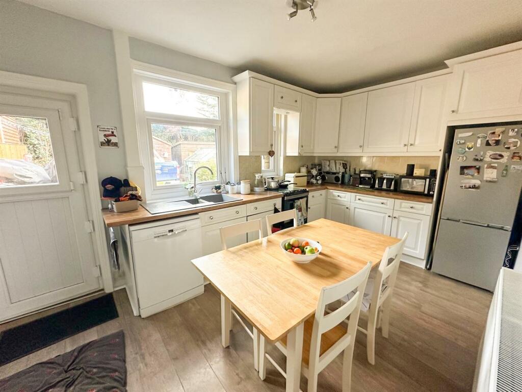 Additional image 2 of Oak Lea, Bradley