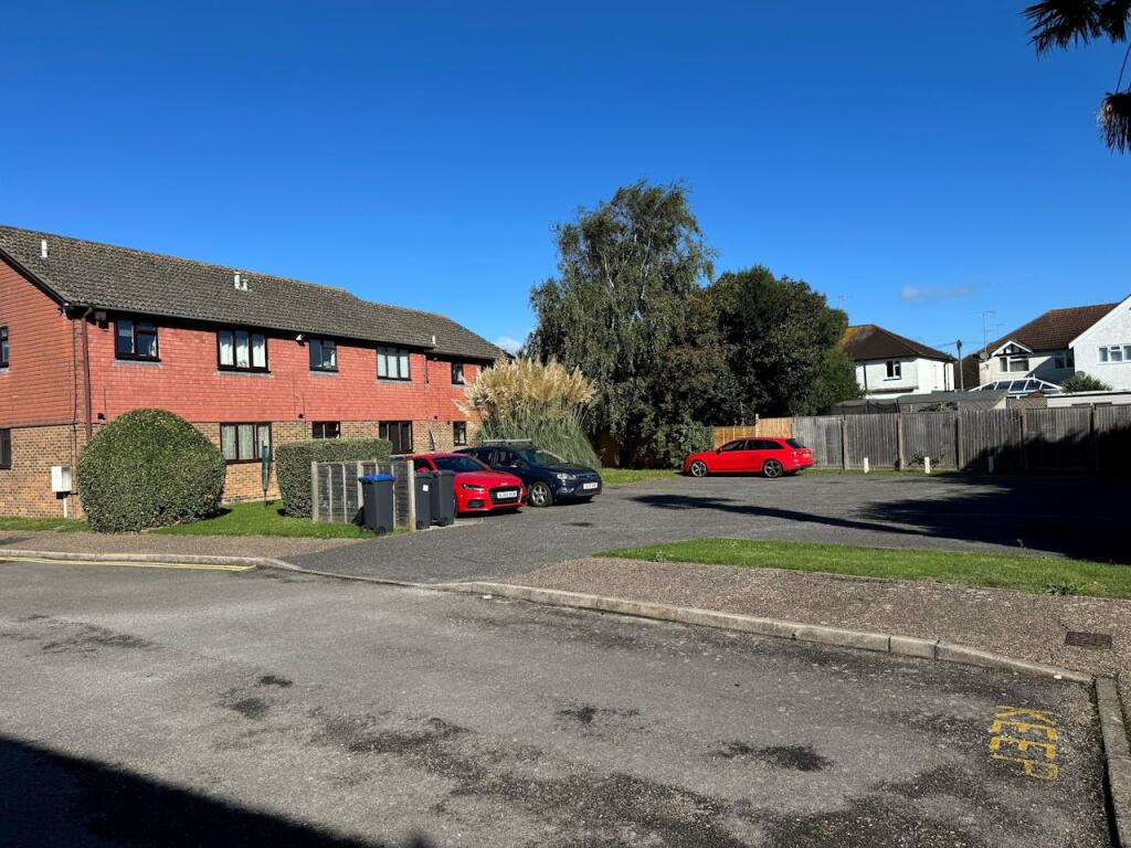 Additional image 18 of 68 High Street, Steyning, BN44 3RD