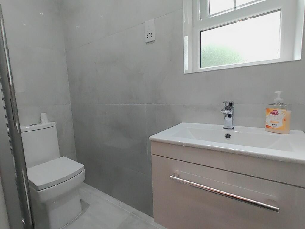 Additional image 31 of Low Lane, Clayton