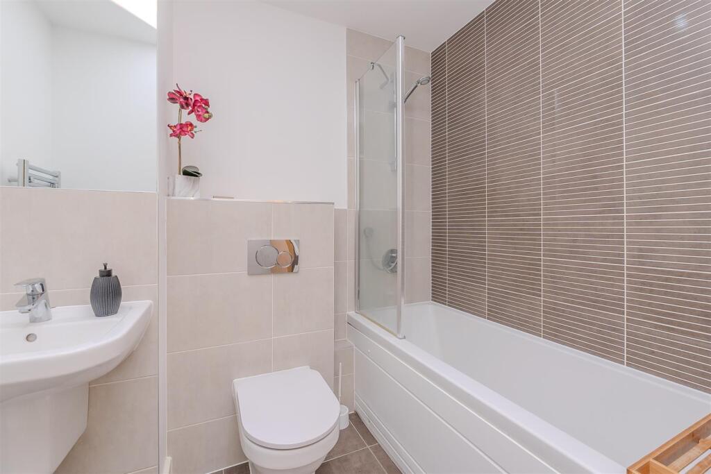 Additional image 17 of Millennium Promenade, Bristol