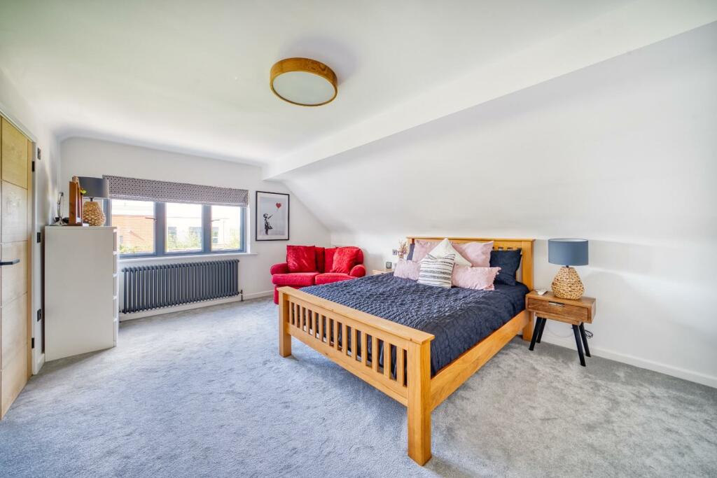 Additional image 16 of Impeccable family home located at the North End Of Yatton