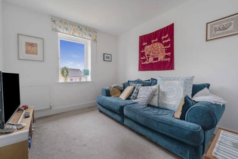 Additional image 12 of Bowen Road, Locking Parklands - FAB TOWN HOUSE