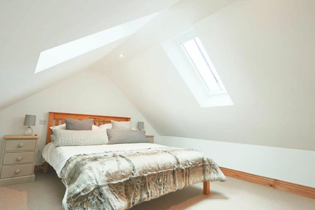 Additional image 18 of Foxhole, Foxholes Lane, Tockington, Bristol