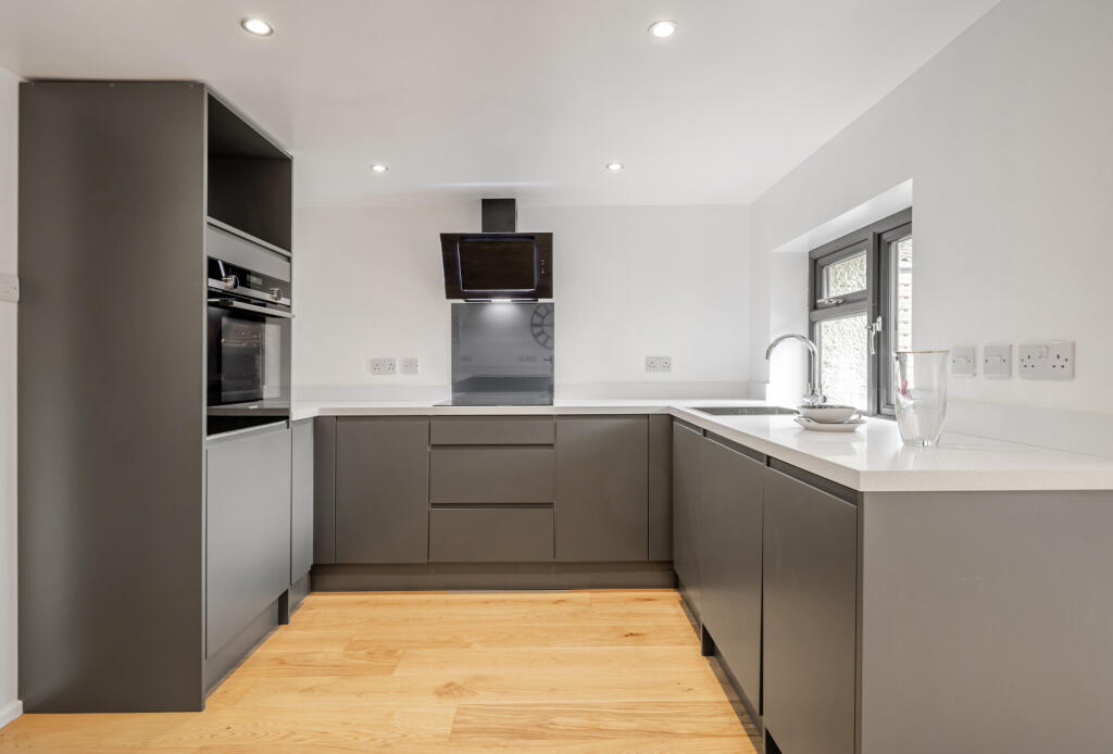 Additional image 5 of High Street, Oldland Common, Bristol, Gloucestershire, BS30