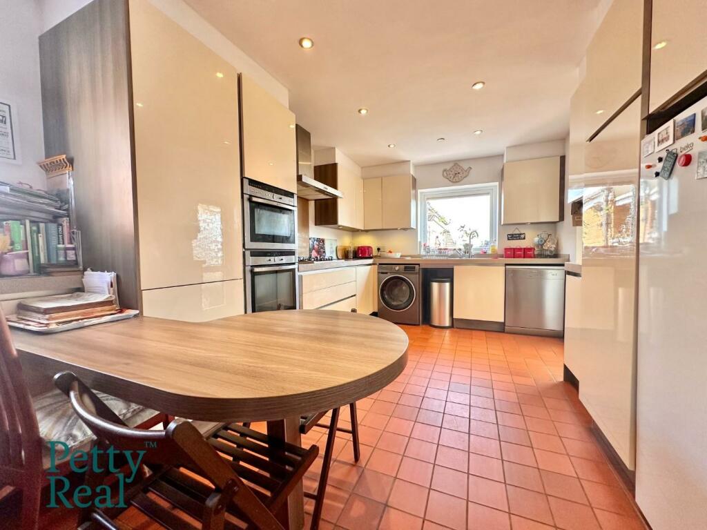 Additional image 3 of Shap Close, Barrowford