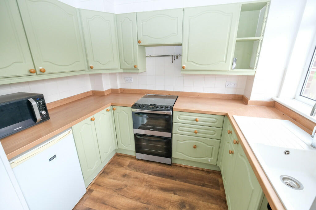 Additional image 13 of Station Approach, Chelsfield