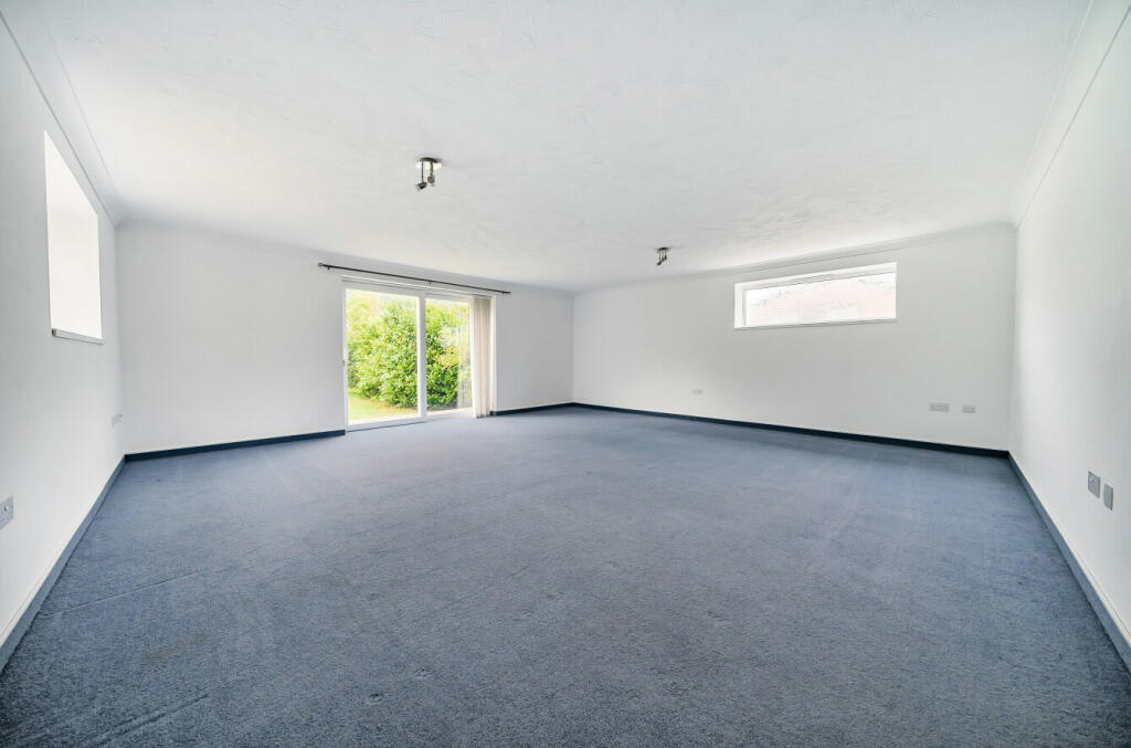 Additional image 9 of Crookes Lane, Kewstoke, Weston-super-Mare, Somerset, BS22