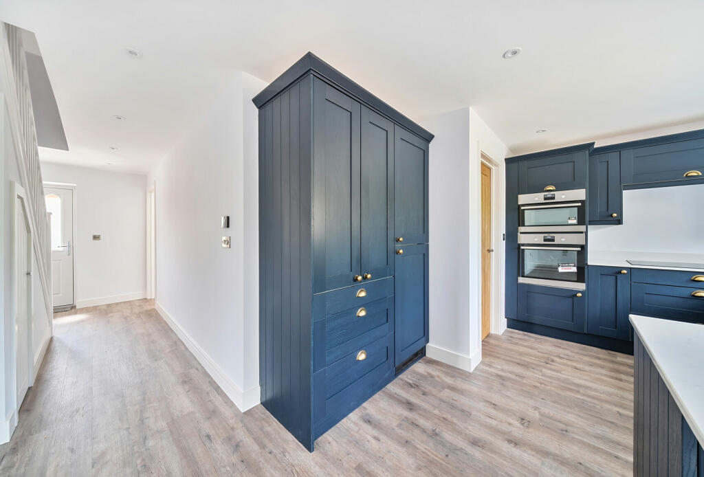 Additional image 19 of The British, Yate, BS37