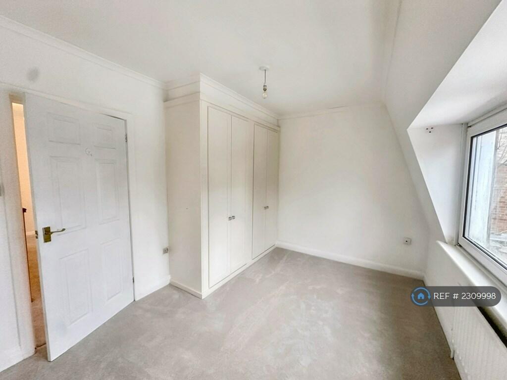 Additional image 10 of Hillbrow Road, Bromley, BR1