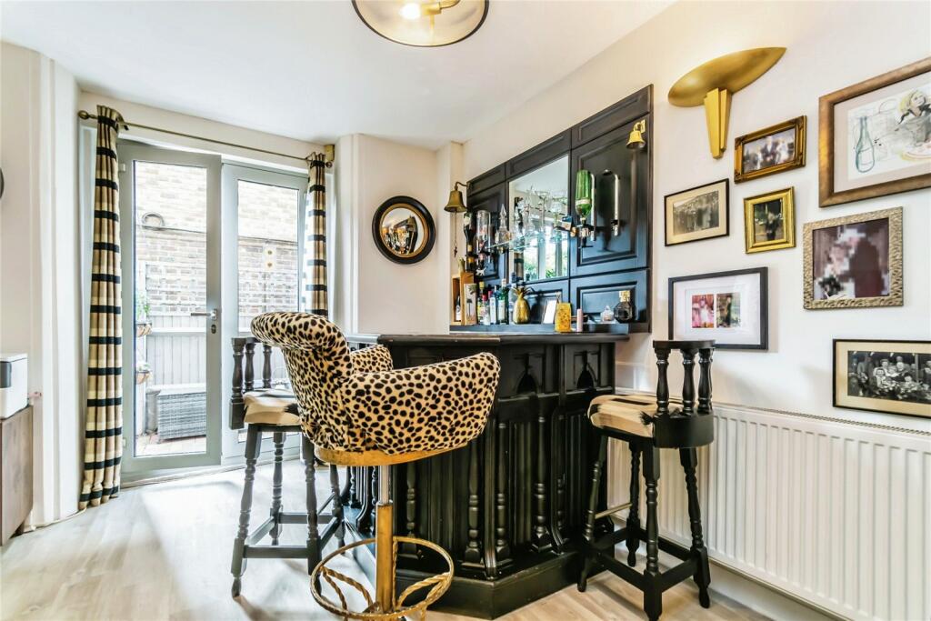 Additional image 3 of Crescent Road, Beckenham, BR3