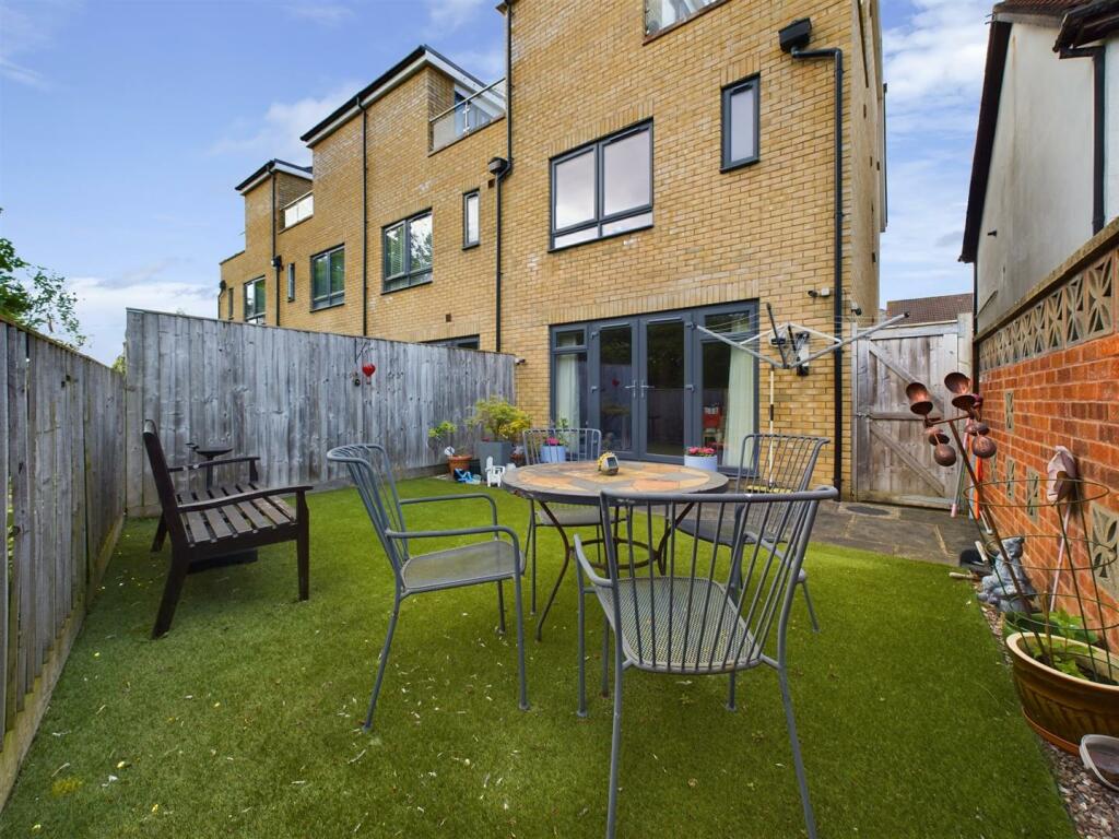 Additional image 16 of Charnhill Drive, Mangotsfield