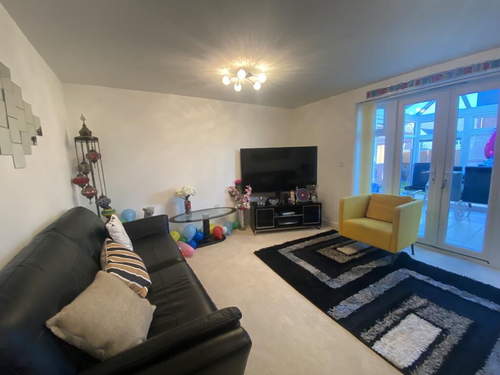 Additional image 4 of Henry Shute Road, BRISTOL