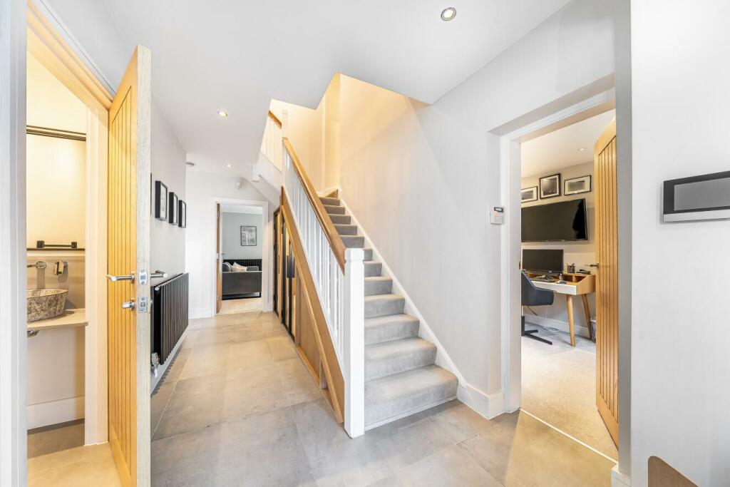 Additional image 15 of Stanley Avenue, Beckenham