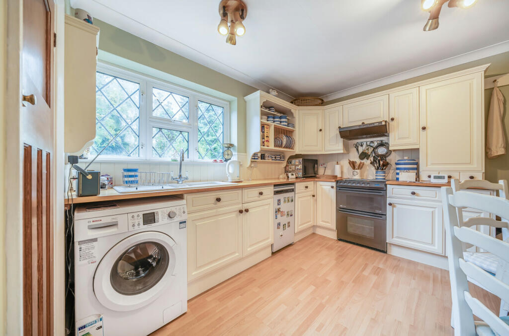 Additional image 11 of Great Thrift, Petts Wood, BR5