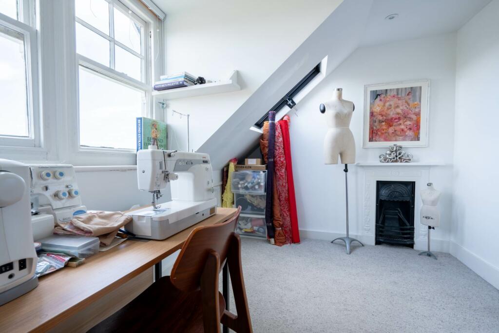 Additional image 24 of De Montfort Road, Lewes