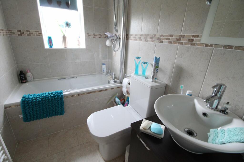 Additional image 10 of Hallowes Park Road, Cullingworth, Bradford, BD13