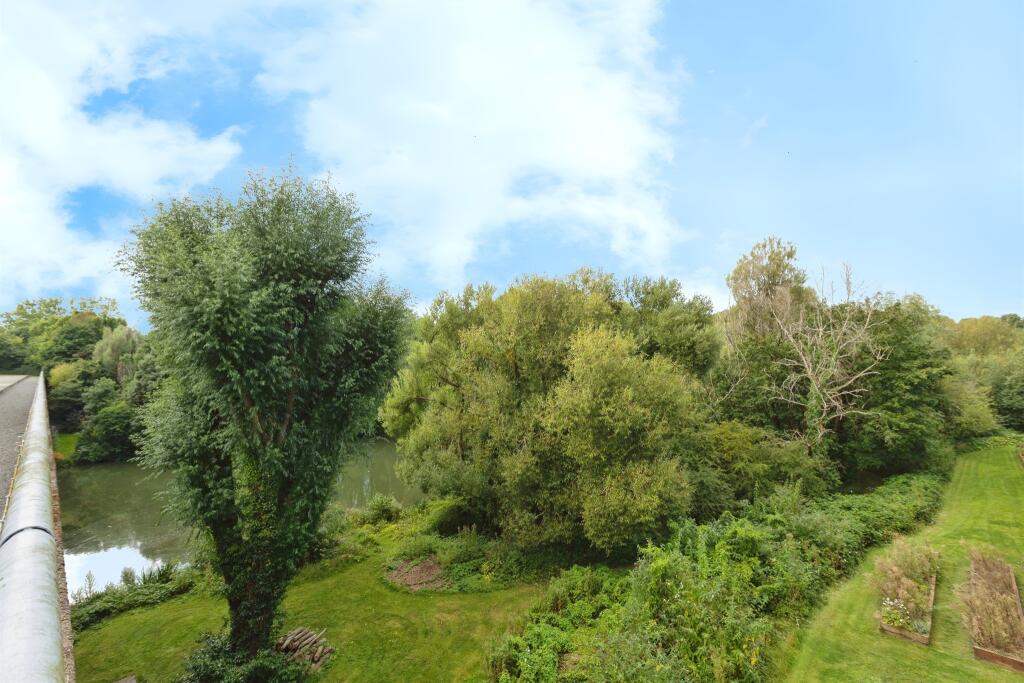 Additional image 18 of Lake Shore Drive, Bristol