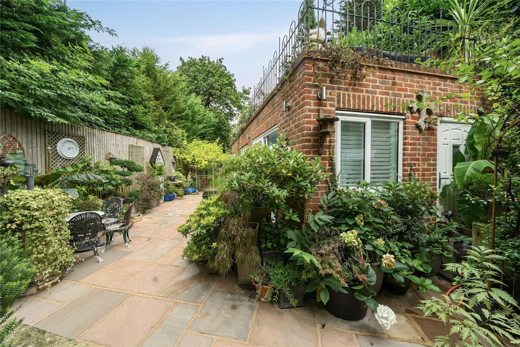 Additional image 19 of Croydon Road, Keston