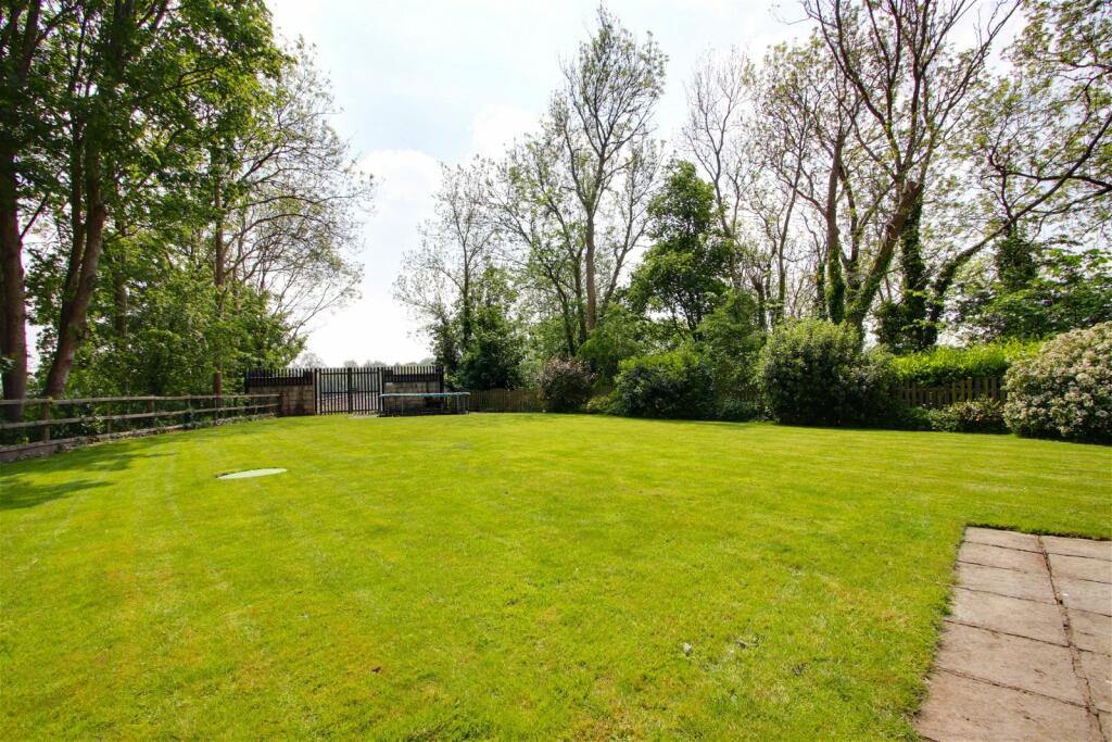 Additional image 31 of Oakley, Station Approach, Pensford, Bristol, BS39 4AE