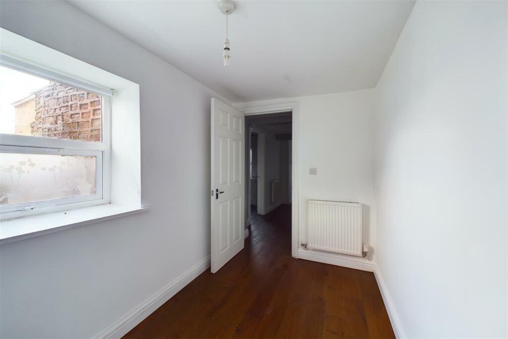 Additional image 11 of 2 BED FLAT | KNOWLE