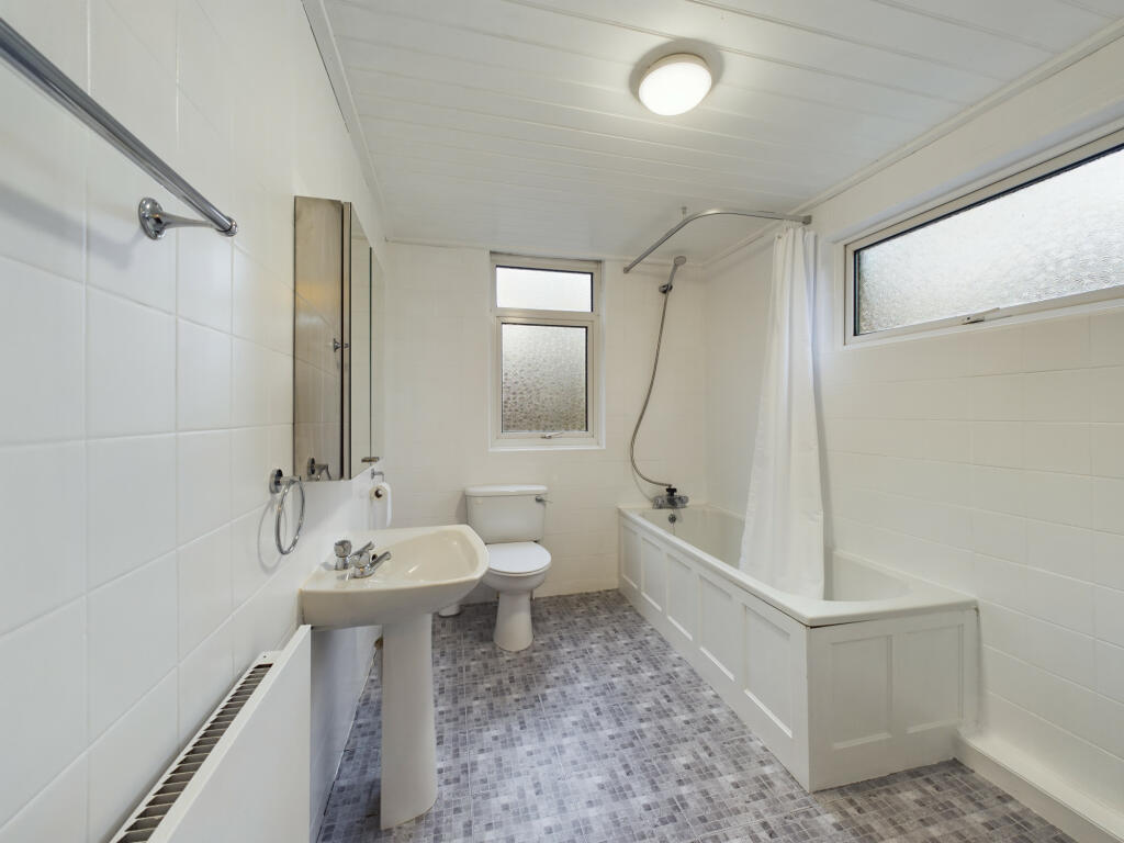 Additional image 7 of Queen Anne Avenue, Bromley, Kent, BR2