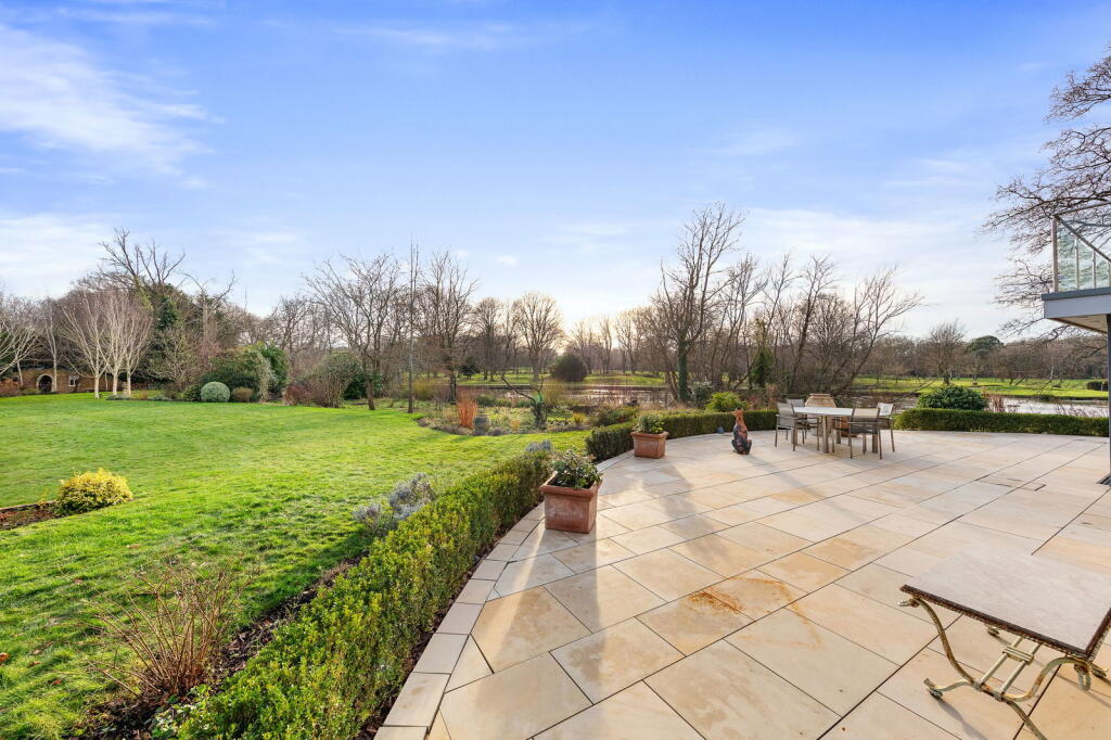 Additional image 33 of Barnfield Wood Close, Beckenham, BR3