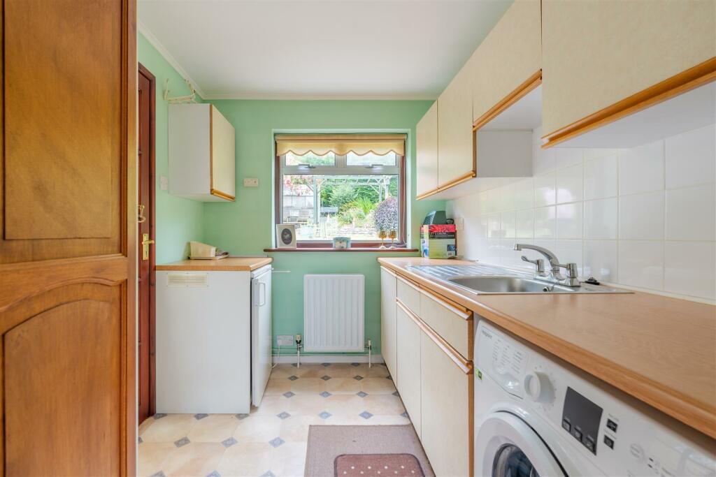 Additional image 7 of Wheathill Close, Keynsham, Bristol