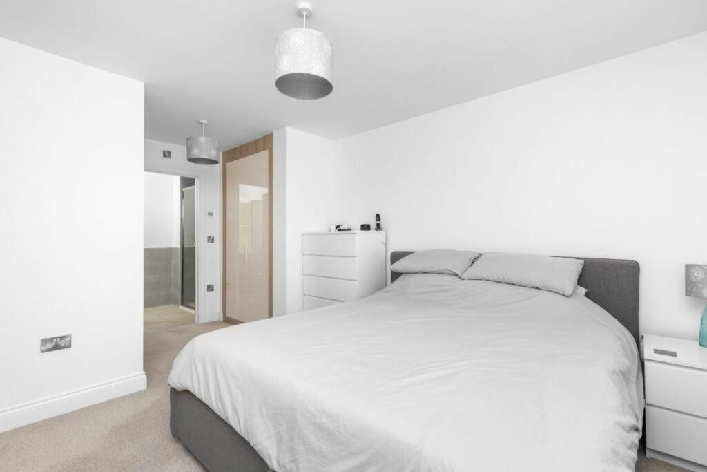 Additional image 9 of Byron Close, Lewes, BN8