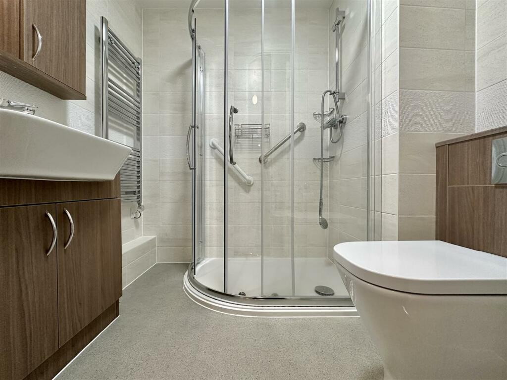 Additional image 22 of Alexandra Lodge, Stokefield Road, Thornbury
