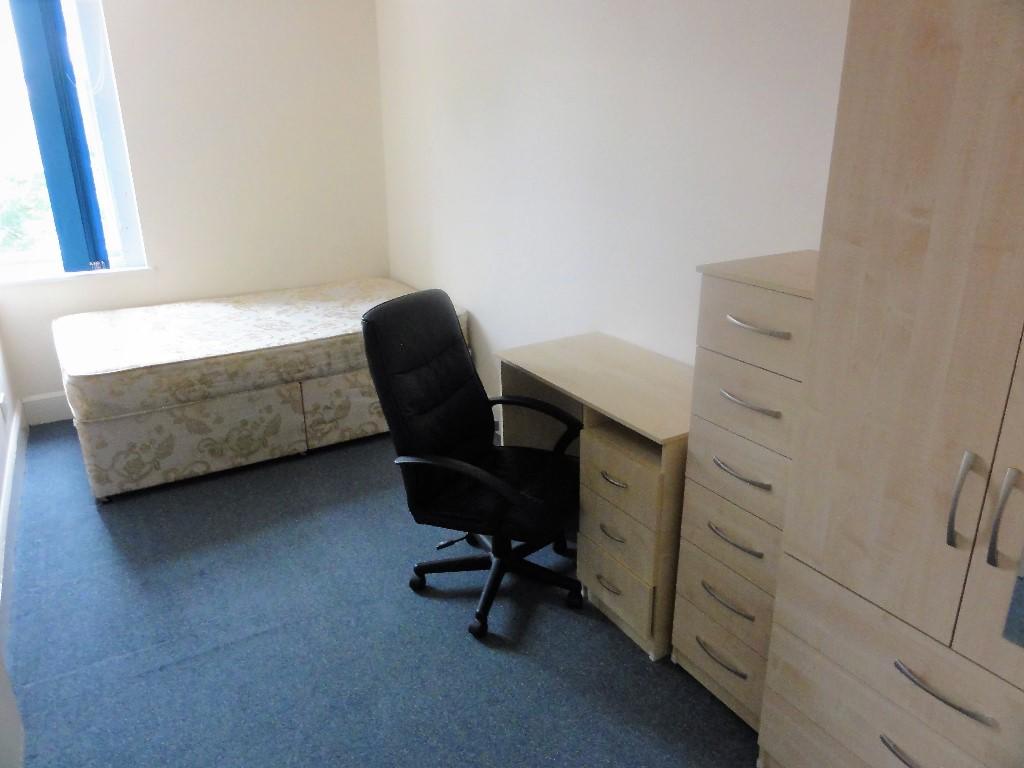 Additional image 3 of Oakfield Road, Bristol, BS8