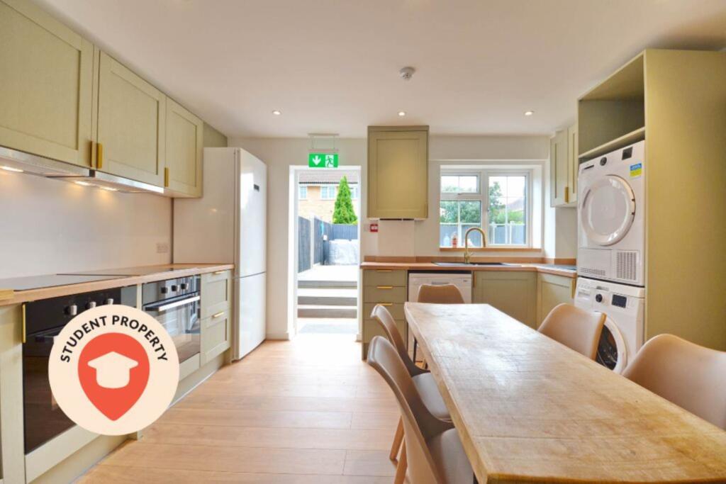 Homeleaze Road, Southmead