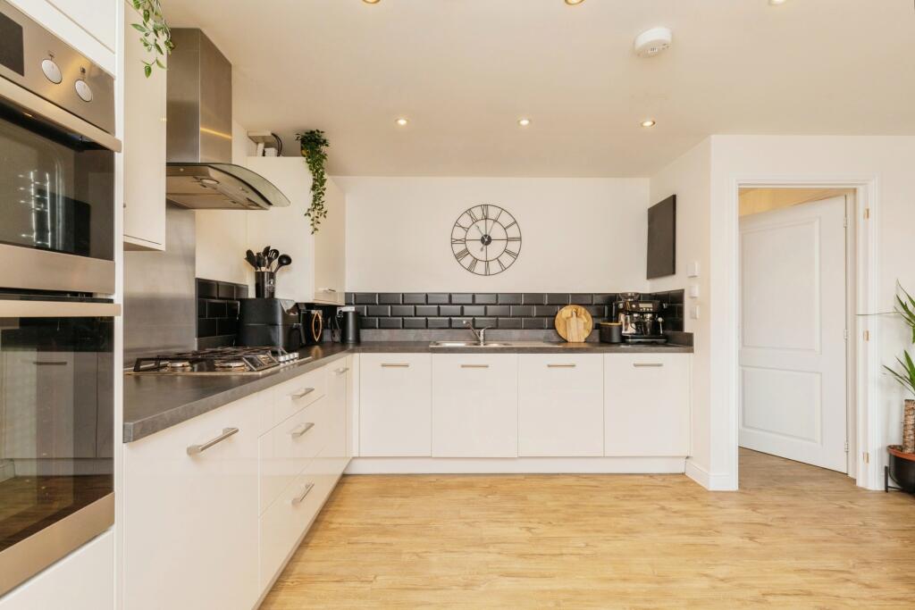 Additional image 8 of Alexander Road, Bristol, BS16