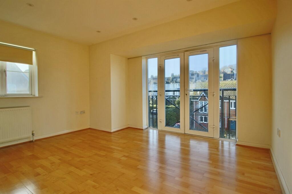 Additional image 7 of Hillview House, West Quay, Newhaven, BN9