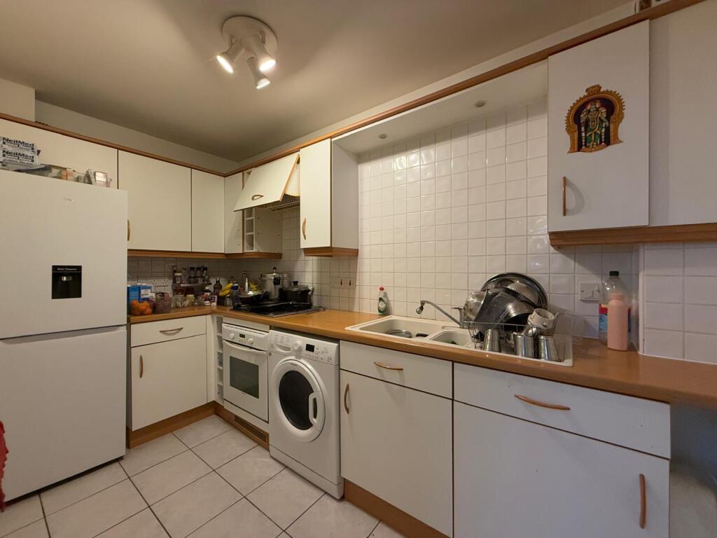 Additional image 8 of Homesdale Road, Bromley, BR2